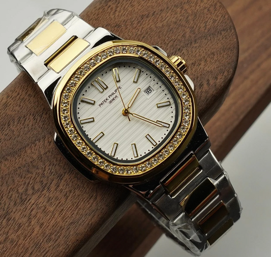Patek Philippe – Nautilus – 40mm – C-590