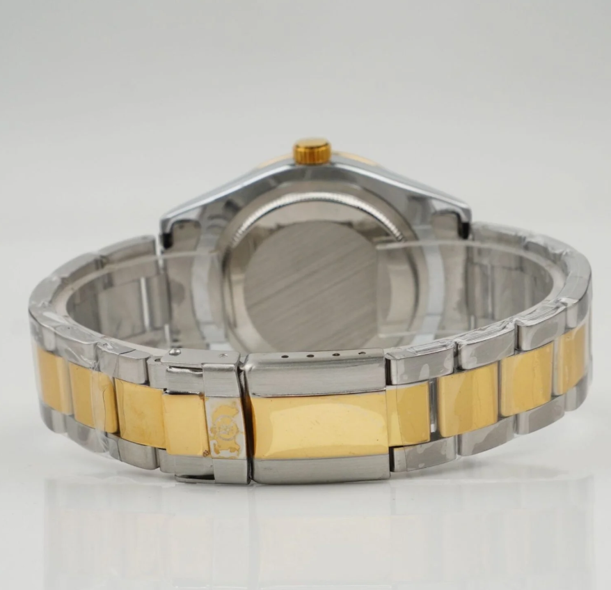Rolex – stainless steel – 40mm – C-972