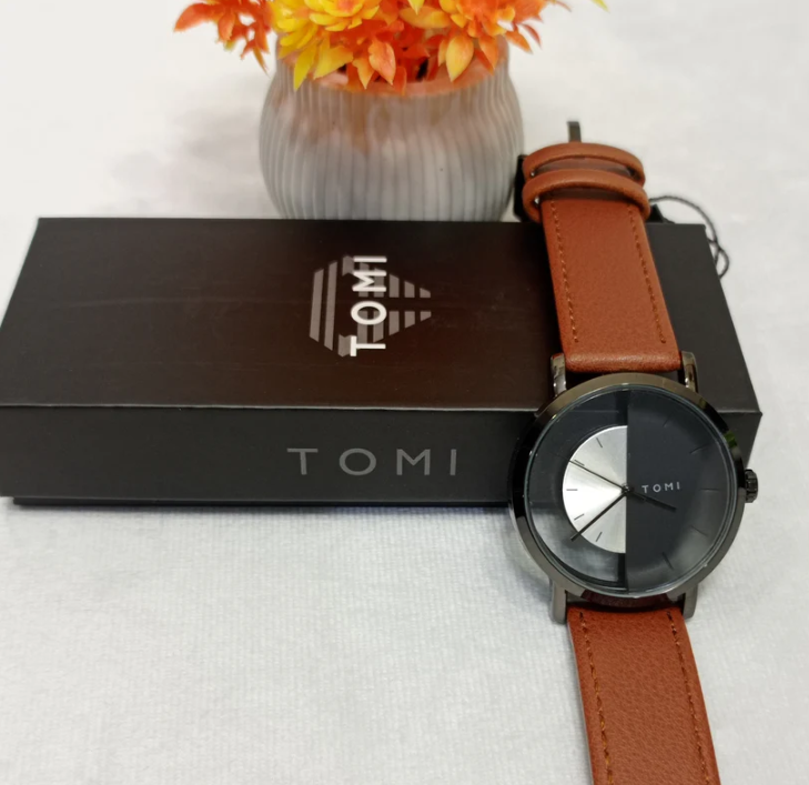 Luxury Leather Watch Limited Edition - Tomi